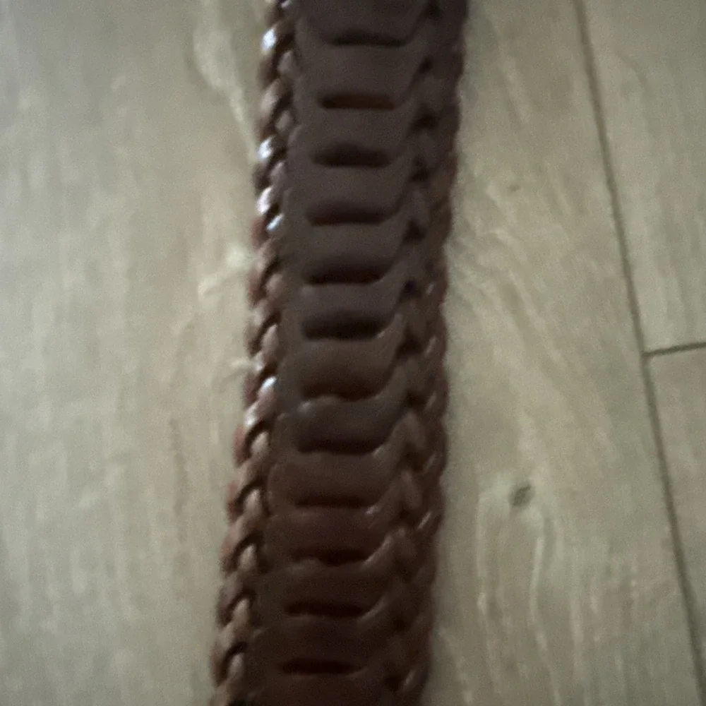 Vintage Harolds Womens Belt Size M‎  Brown Braided Woven Leather Wide Italy 2.5